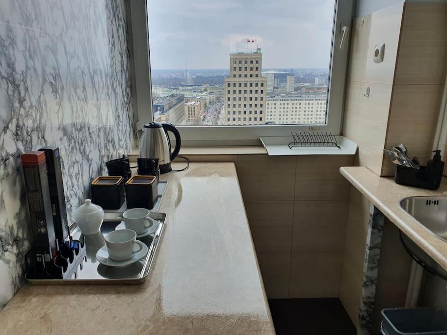 Amazing View 19 Floor! Metro Swietokrzyska * Warszawa
