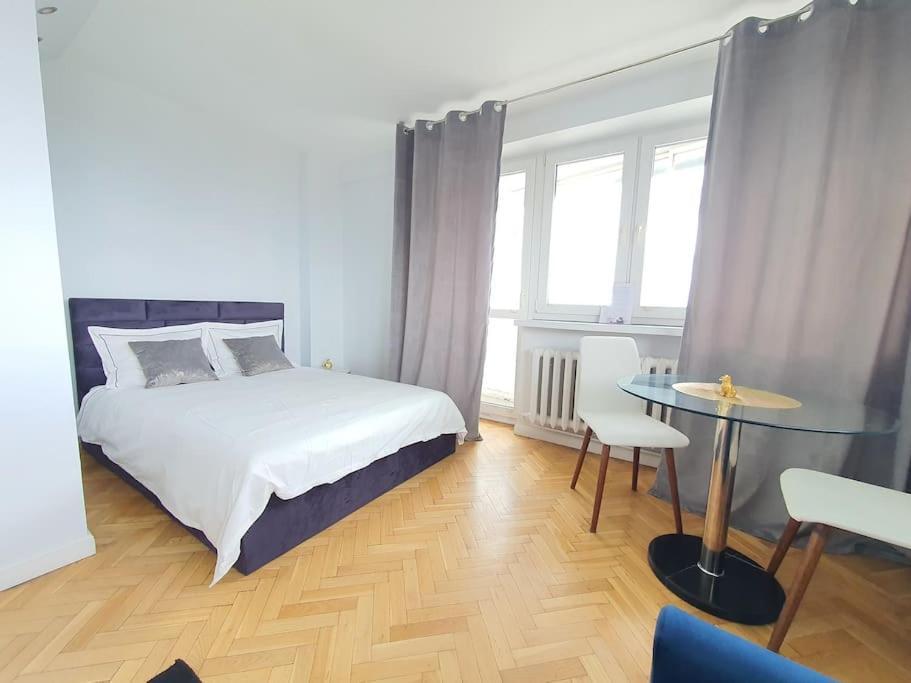 Amazing View 19 Floor! Metro Swietokrzyska Apartament *